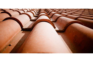 Roof Tiles vs Metal Roof Sheets