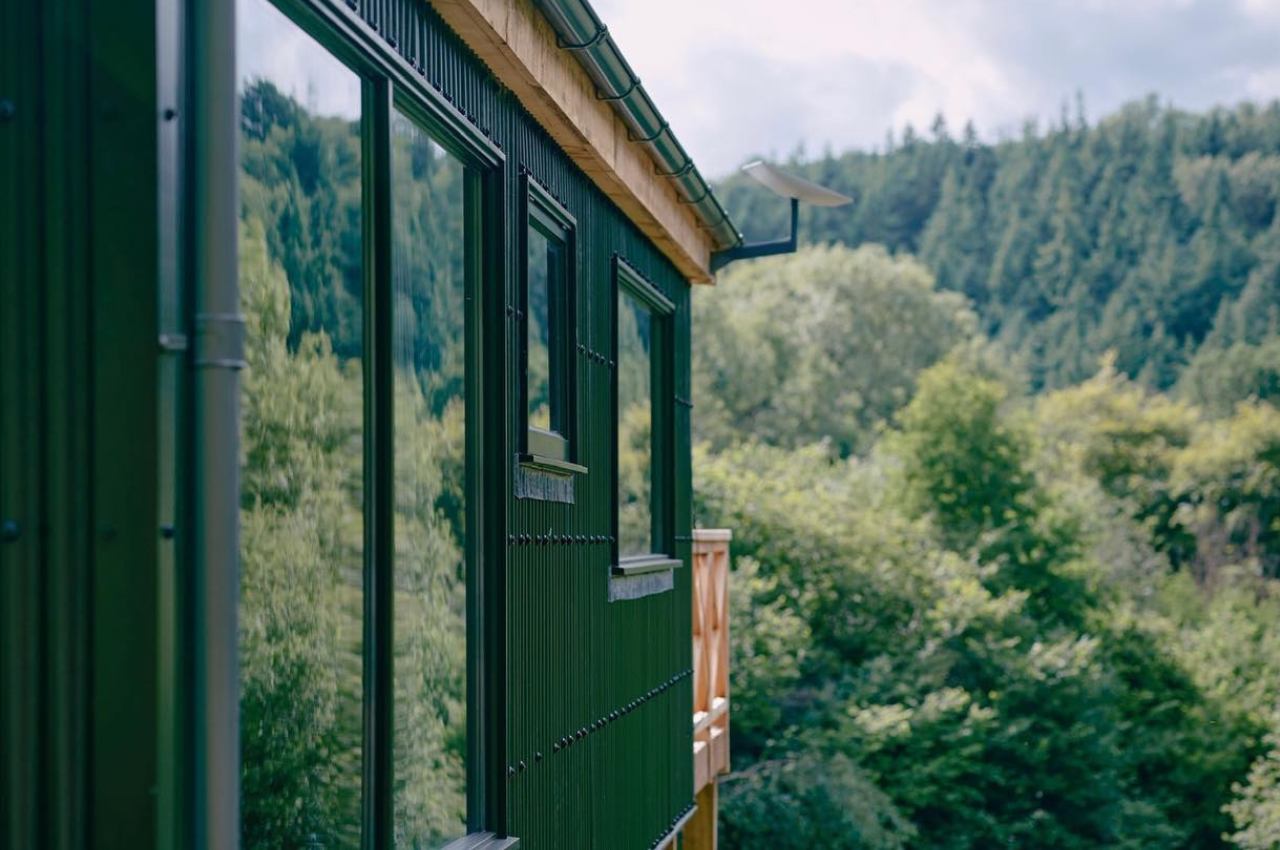 Woodland Cabin | 13/3 Corrugated Roofing Sheets In Olive Green