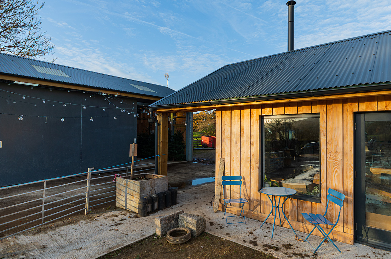 We take a closer look at how The Dartmoor Shepherd have used Cladco Roofing Sheets to build their large-scale work space.
