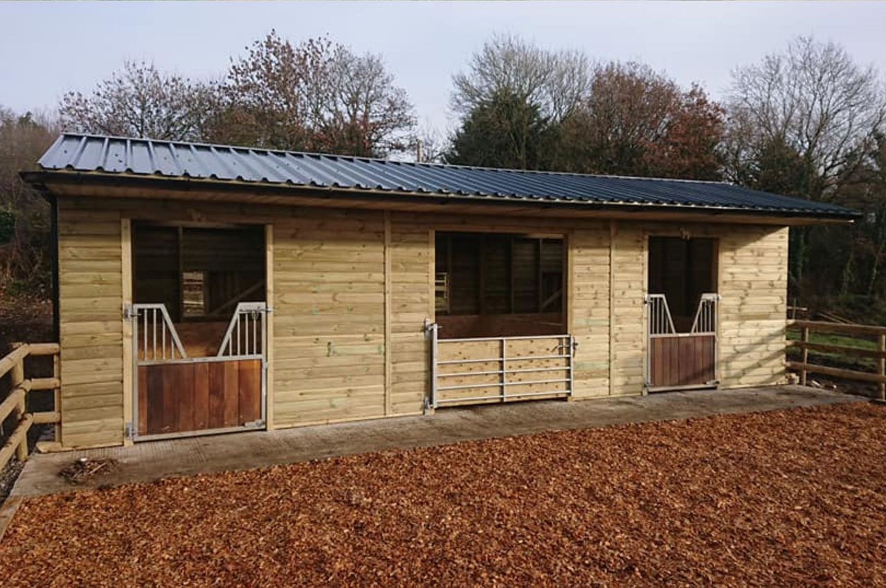 Cladco 32/1000 Box Profile Roofing Sheets on Stable Block