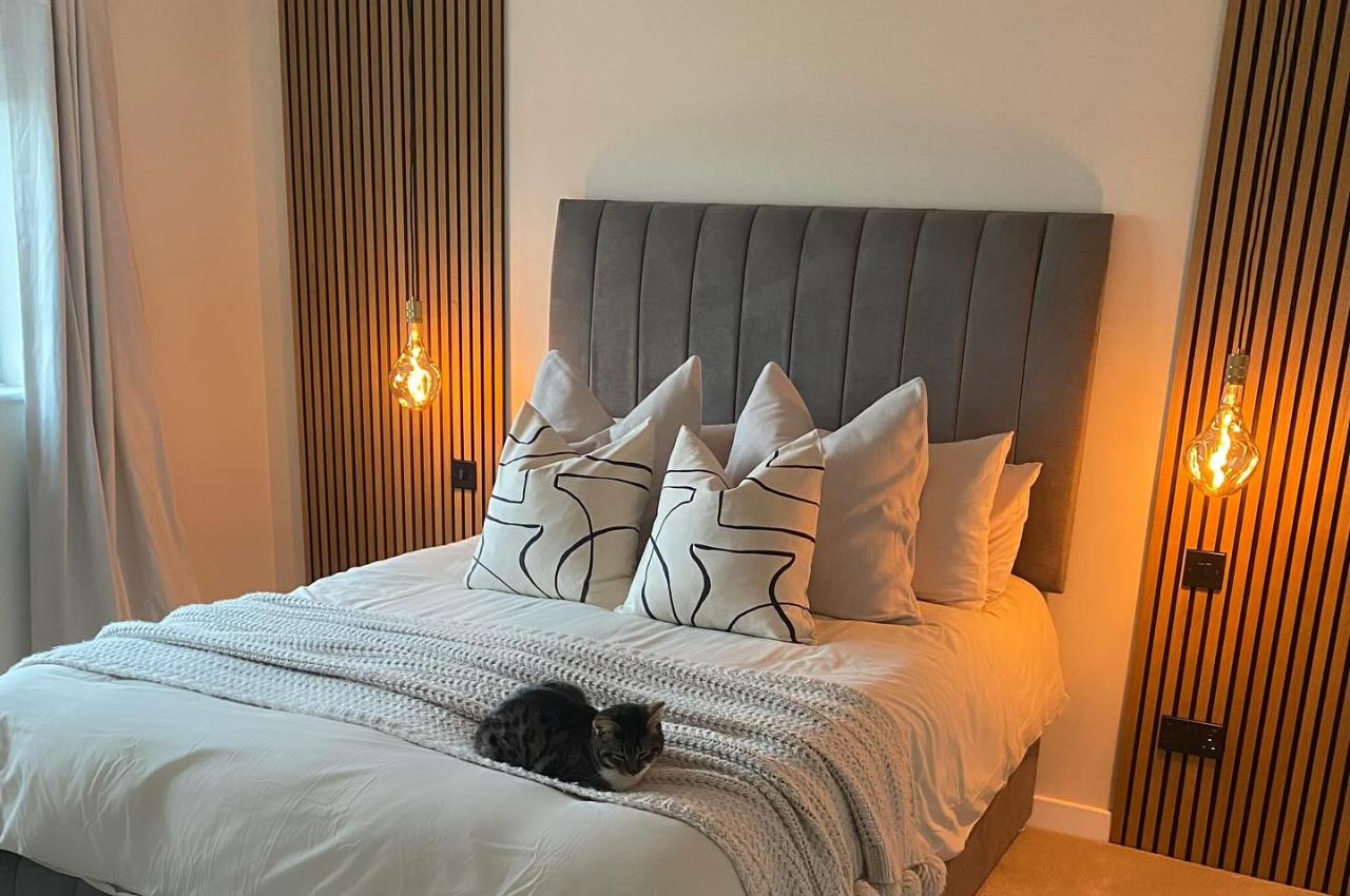 Cosy Winter Bedroom | Cladco Internal Internal Slatted Wall Panels In Golden Pine