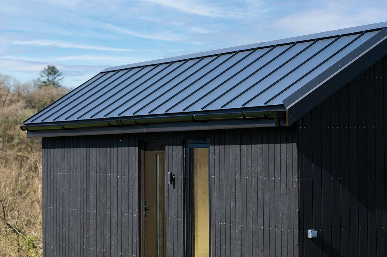 Little Miller’s Skali | Modern Countryside Cabin | Night Black Standing Seam Roofing Sheets