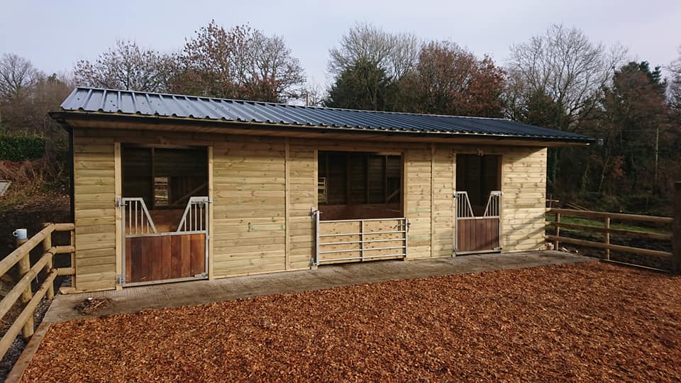 Cladco 32/1000 Box Profile Roofing Sheets on Stable Block