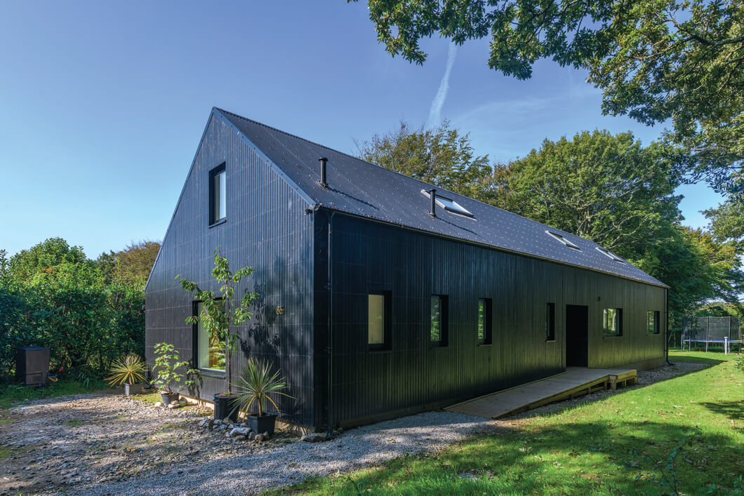 Fairfield Barn from the side