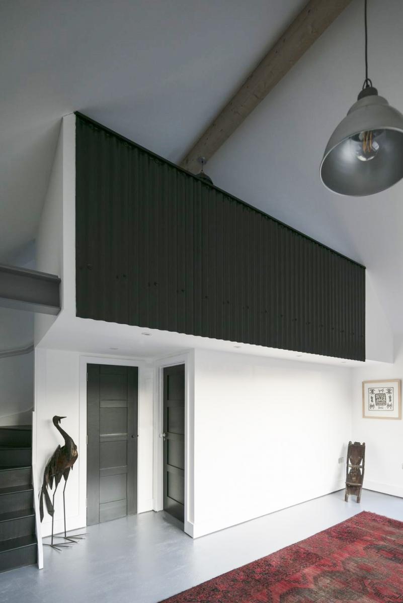 Contemporary extension using Cladco Corrugated Sheets in anthracite.