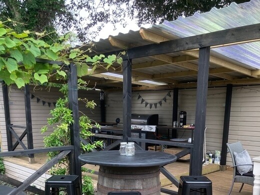 Outdoor Kitchen